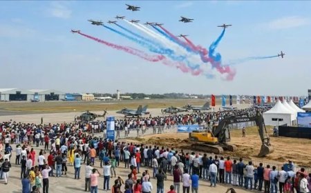 वाराणसी एयर शो: लड़ाकू विमानों की गर्जना से कानों की सुरक्षा के लिए ईयरबड्स की सलाह, 6 जिलों के डॉक्टरों की टीम तैनात