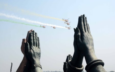 वाराणसी में 'विंग्स ओवर गंगा' एयर शो की तैयारियां पूरी, 12 हजार जवान संभालेंगे सुरक्षा का मोर्चा