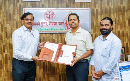 यूपी के सभी 18 मंडलों में शुरू होगा 'Blue DotsAI', डिजिटल मैप पर दिखेंगी नौकरियां और हुनरमंद युवा