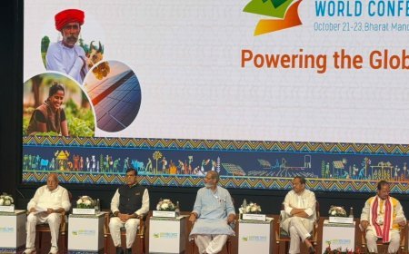 7वीं एग्रीवोल्टाइक वर्ल्ड कॉन्फ्रेंस में बोले ऊर्जा मंत्री ए के शर्मा: यूपी का अन्नदाता अब बनेगा ऊर्जादाता