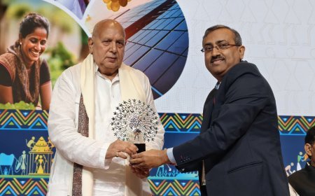 खेतों में सौर ऊर्जा उत्पादन से बढ़ेगी किसानों की आय, भारत मंडपम में बोले कृषि मंत्री सूर्य प्रताप शाही