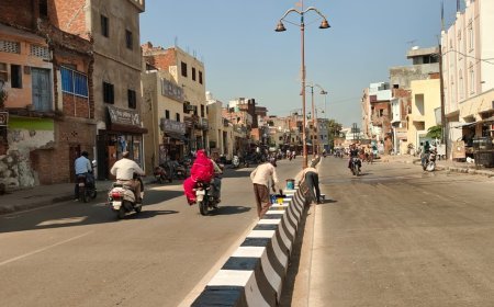 Ayodhya Development: दीपोत्सव-2026 से पहले जगमगाएगी रामनगरी अयोध्या, प्रमुख मार्गों के सौंदर्यीकरण में जुटा PWD