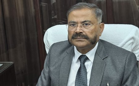 UP TGT 17,735 भर्ती में आरक्षण पर विवाद निराधार: चयन आयोग ने दी सफाई, जानिए क्या है 'एकल इकाई' नियम