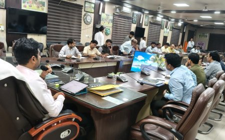 सम्भल ने राजस्व कार्यों में यूपी में हासिल की 5वीं रैंक, टॉप-5 में जगह बरकरार रखने के लिए अधिकारियों को सख्त निर्देश