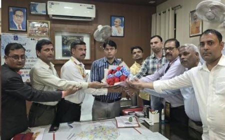 बेहट के नवनियुक्त एसडीएम सुबोध कुमार से मिले ग्रामीण पत्रकार, समस्याओं के समाधान और सहयोग पर बनी सहमति