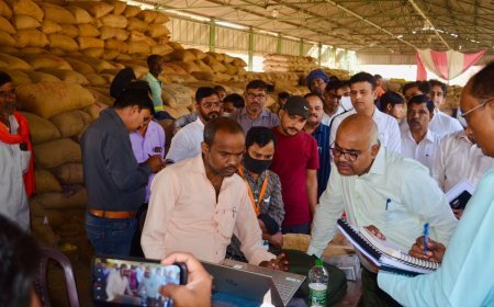 यूपी में मंडियों की व्यवस्था पर कड़ा एक्शन: छह जिलों में निरीक्षण, लापरवाही पर अफसरों की जवाबदेही तय, प्रभार छीने