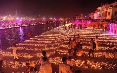 अयोध्या में दसवें दीपोत्सव की तैयारियां तेज: होटल और होम स्टे फुल, राम मंदिर दर्शन को उमड़ेगा श्रद्धालुओं का सैलाब