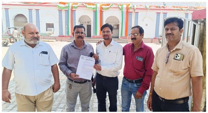 Hardoi News: हरदोई में गरजी पत्रकारों की आवाज, सुरक्षा से नए मीडिया आयोग तक सरकार के सामने रखीं प्रमुख मांगें