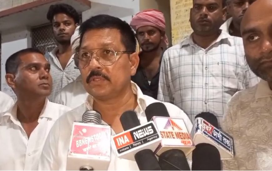 Ballia News: मड़ुवा के आटे से बनी रोटी खाने से बीमार महिलाओं का हाल जानने अस्पताल पहुंचे  पूर्व सैनिक रमेश सिंह