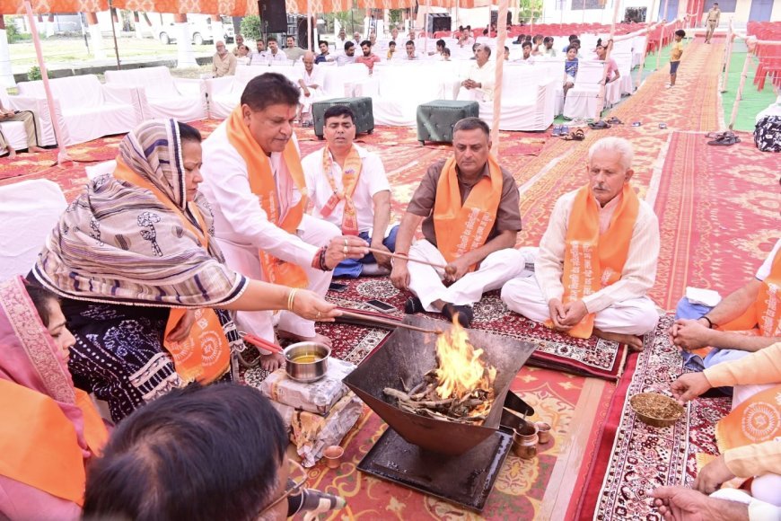 देवबंद के चंदेना कोली में नौ दिवसीय वैदिक रामायण कथा शुरू, मर्यादा पुरुषोत्तम के जीवन से सीख लेने का आह्वान