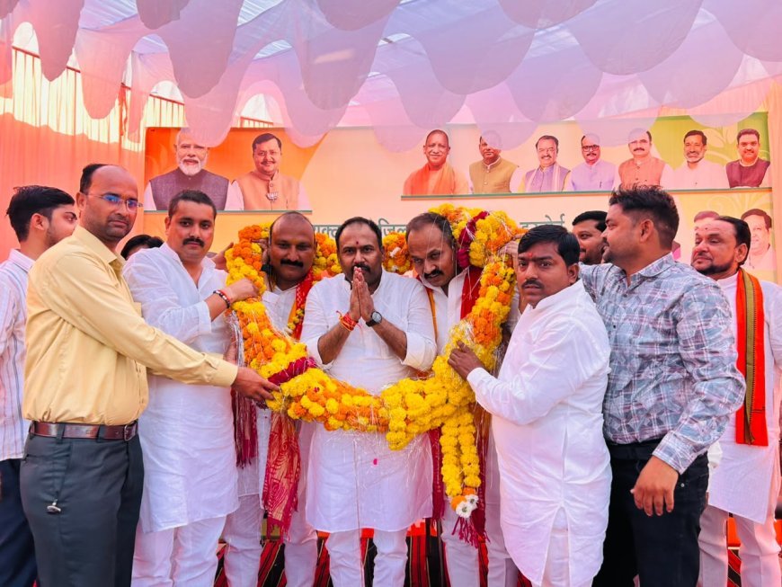 हरदोई पहुंचे भाजपा जिला प्रभारी कमलेश मिश्र, कार्यकर्ताओं ने किया भव्य स्वागत