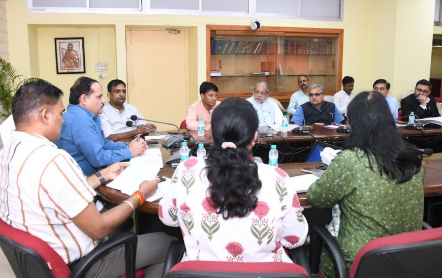 यूपी में छूटे और युवा वोटरों के लिए चलेगा विशेष अभियान, मुख्य निर्वाचन अधिकारी ने दलों से मांगा सहयोग