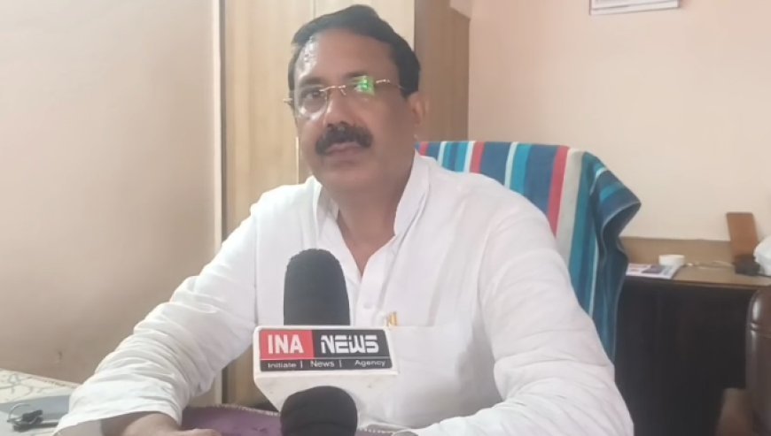 पुलिस ने रोका तो और भड़की कांग्रेस, एफआईआर से नहीं डरेंगे कांग्रेस के बब्बर शेर, पुलिस पर लगाए रोकने-धमकाने के आरोप