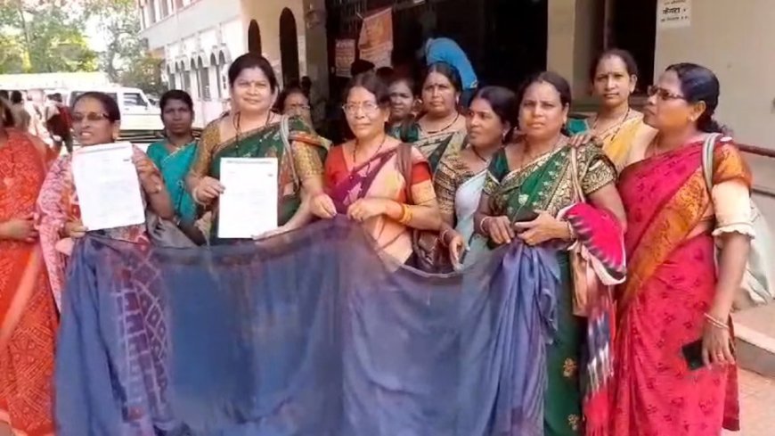 यूपी में आंगनबाड़ी कार्यकर्ताओं और सहायिकाओं को हर साल मिलेगी अतिरिक्त साड़ी, कैबिनेट ने दी मंजूरी