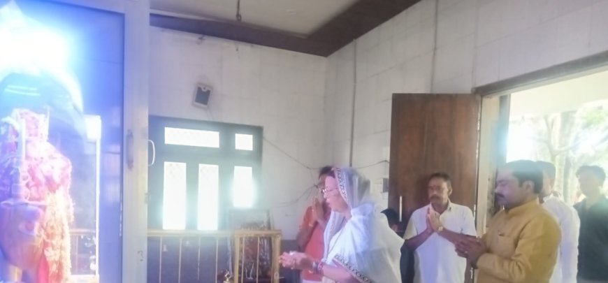 हरदोई: माँ कुसुमा देवी मंदिर में सेवा संकल्प अभियान के तहत महायज्ञ का आयोजन