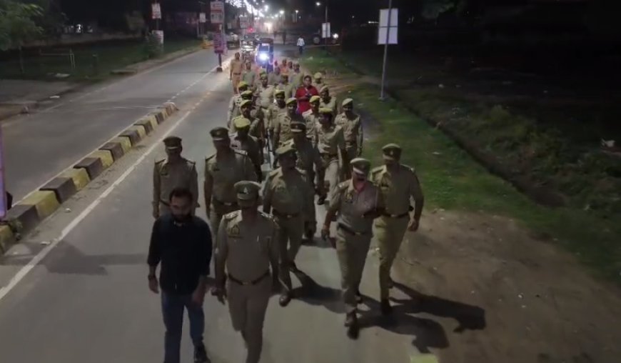 Deoband Police: मिशन शक्ति फेस-6: देवबंद में पुलिस का पैदल मार्च, महिलाओं को सुरक्षा का भरोसा