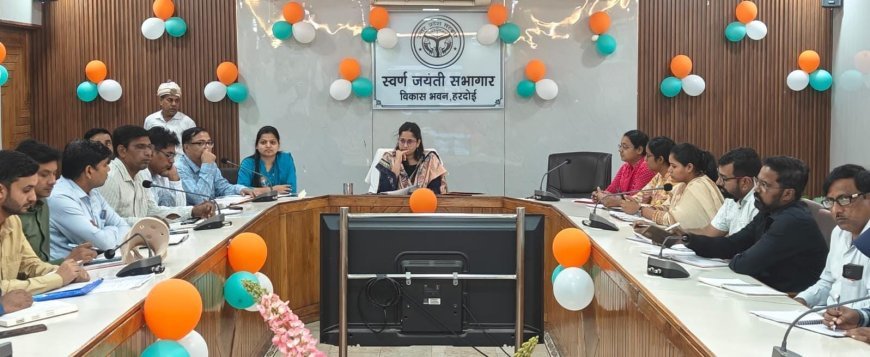 Hardoi News: गोवंश के भरण-पोषण में लापरवाही बर्दाश्त नहीं, निर्माणाधीन आश्रय स्थल समय से पूरे कराने के सीडीओ ने दिए निर्देश