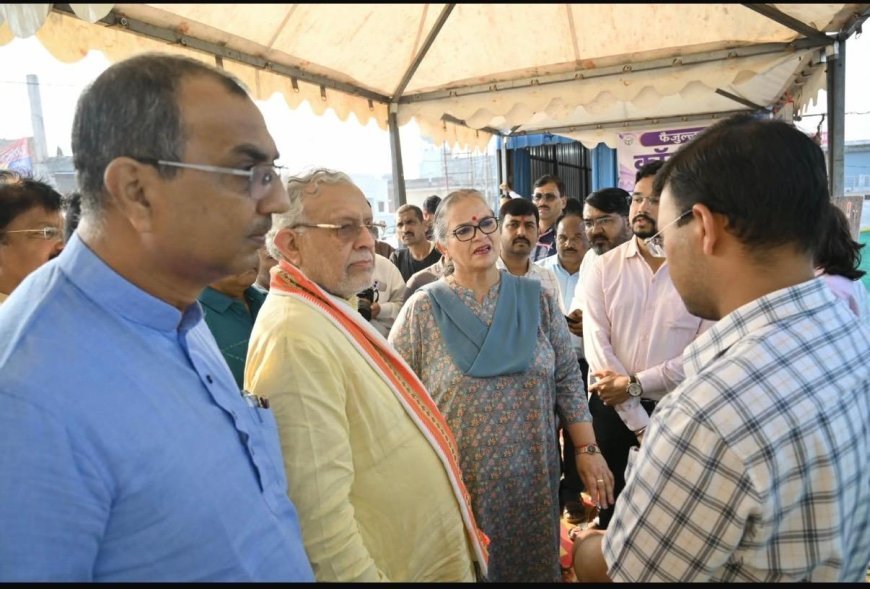 लखनऊ के फैजुल्लागंज में जलभराव पर एक्शन में सरकार, प्रभारी मंत्री सुरेश खन्ना ने दिए राहत कार्य तेज करने के निर्देश