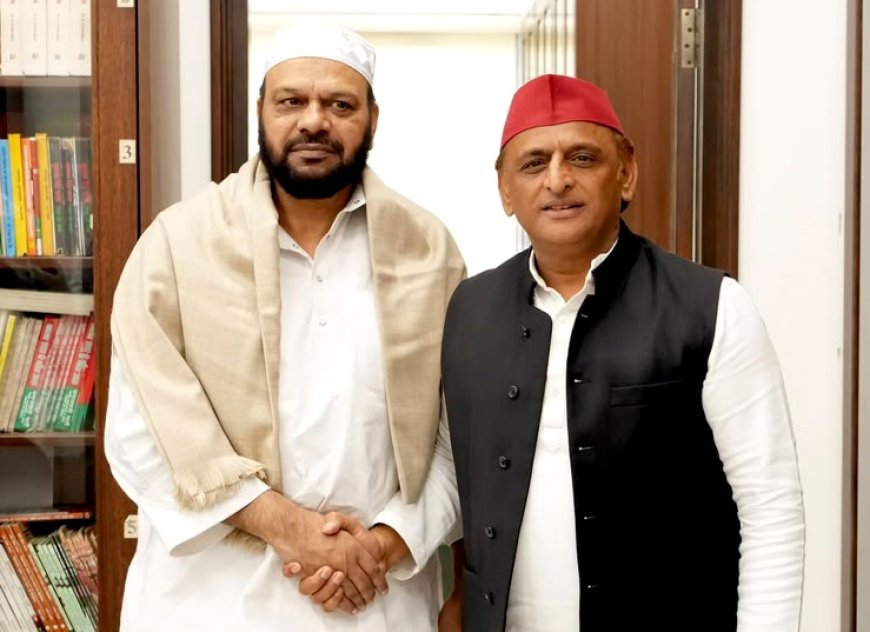 Deoband News: अखिलेश यादव से मिले प्रसिद्ध आलिम-ए-दीन बदर-ए-आलम, उत्तर प्रदेश के मौजूदा हालात पर हुई चर्चा