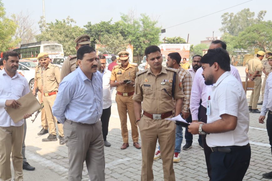 Hardoi News: हरदोई में विधान परिषद चुनाव की तैयारियों का जायजा, डीएम-एसपी ने 10 मतदान केंद्रों का किया निरीक्षण