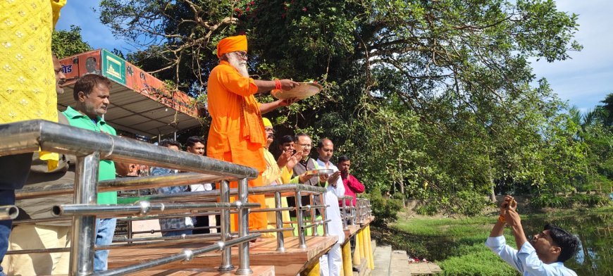 पीलीभीत: गोमती उद्गम से बंगो गोमती बाइक यात्रा शुरू, स्वच्छता और अविरल धारा का संदेश लेकर नैमिषारण्य में होगी संपन्न