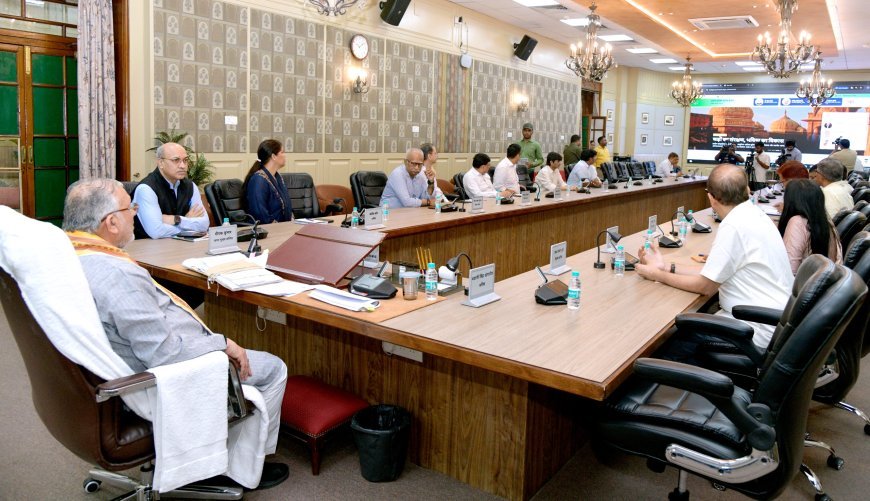 यूपी का बजट अब एक क्लिक पर: वित्त मंत्री सुरेश कुमार खन्ना ने लॉन्च की नई वेबसाइट, चैटबॉट से मिलेंगे सवालों के जवाब
